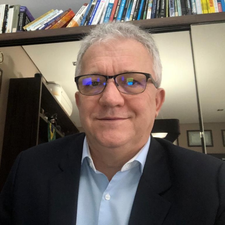 Célio Valcanaia