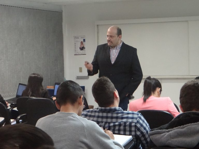 Estratégia Empresarial é tema de curso na Sustentare
