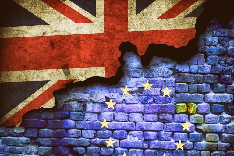 Professor Celso Grisi é entrevistado sobre o Brexit pelo Gazeta do Povo