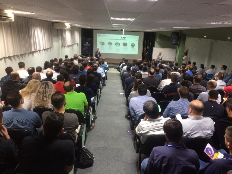 Workshop Sul Brasileiro de Manutenção reúne mais de 200 participantes na Sustentare
