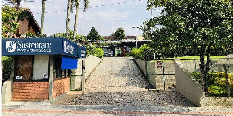 Acij divulga instituições de ensino conveniadas, entre elas a Sustentare