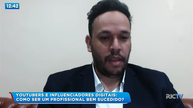Professor da Sustentare é entrevistado sobre youtubers e digital influencers na RIC