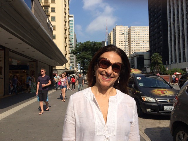 Professora Renata Marè é entrevistada pela Revista Francisca sobre Cidades Inteligentes