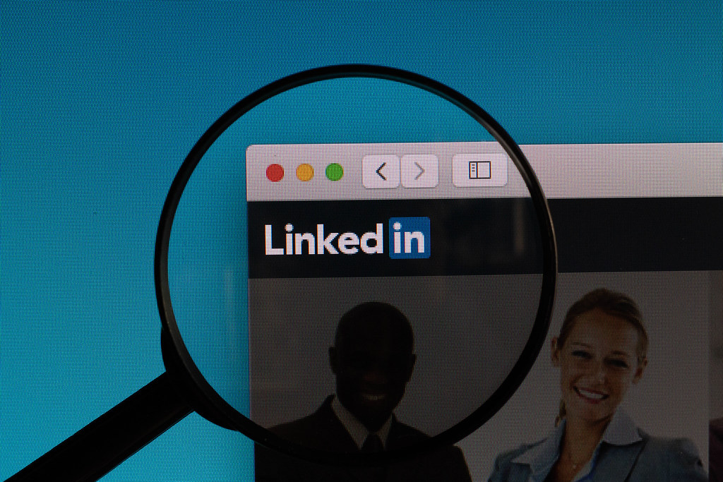 Veja quais são as 15 profissões em alta, segundo o Linkedin, e conheça cursos da Sustentare nessas áreas emergentes